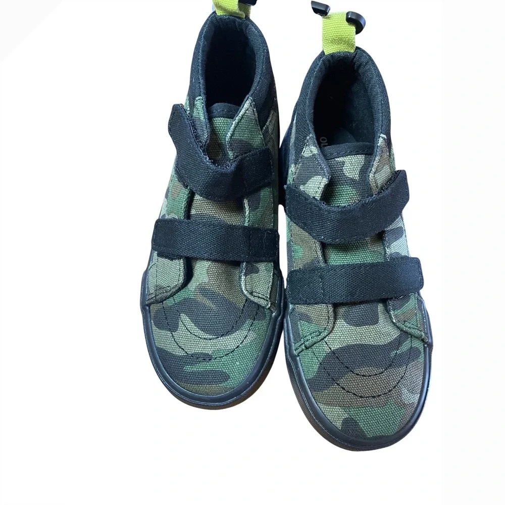 Old Navy Kids Camo High Top Sneakers Camouflage Hook Loop Size 11 NEW no-tie‎